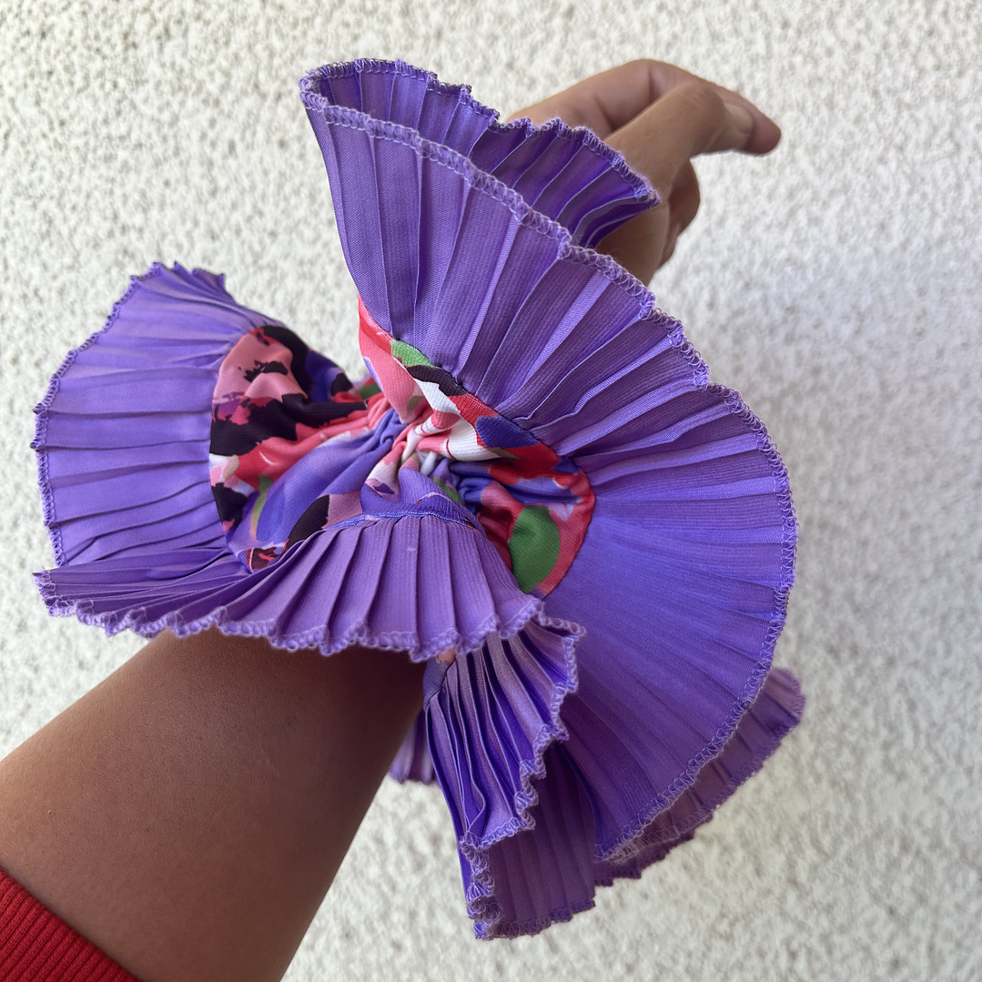 Emilia plus lila diseño  2