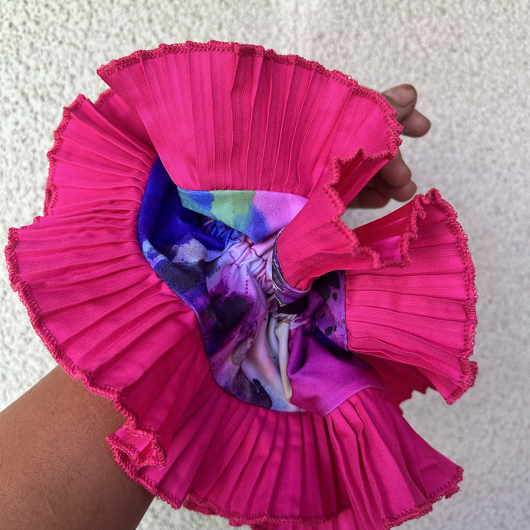 Emilia plus tie dye 1