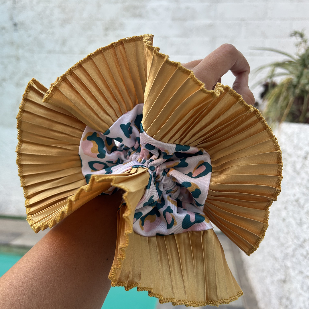 Emilia plus animal print mostaza  1