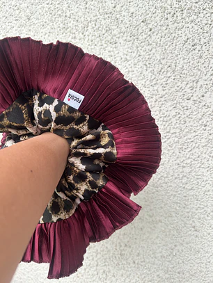 Josefina II animal print burdeo 