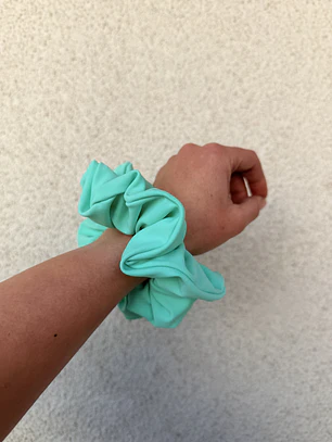 Scrunchie mediano menta 
