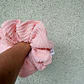 Scrunchie mediano rosa textura    - Miniatura 2