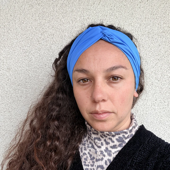 Touca azul claro  1