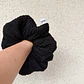 Scrunchie xl textura negro  - Miniatura 1