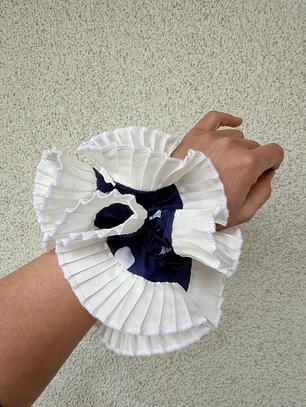 Emilia mini azul marino puntitos 