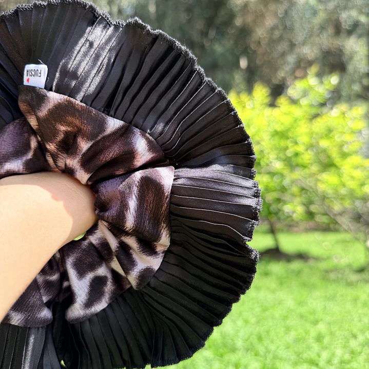 Rumba Josefina animal print negra  1