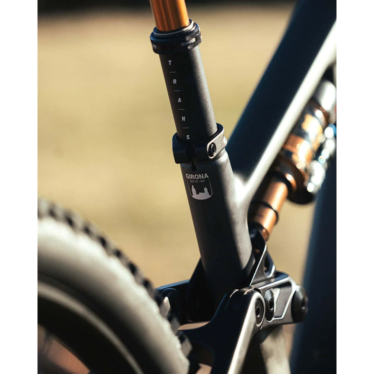 BICICLETA MEGAMO REASON CRB 01 - GARNET UD 4