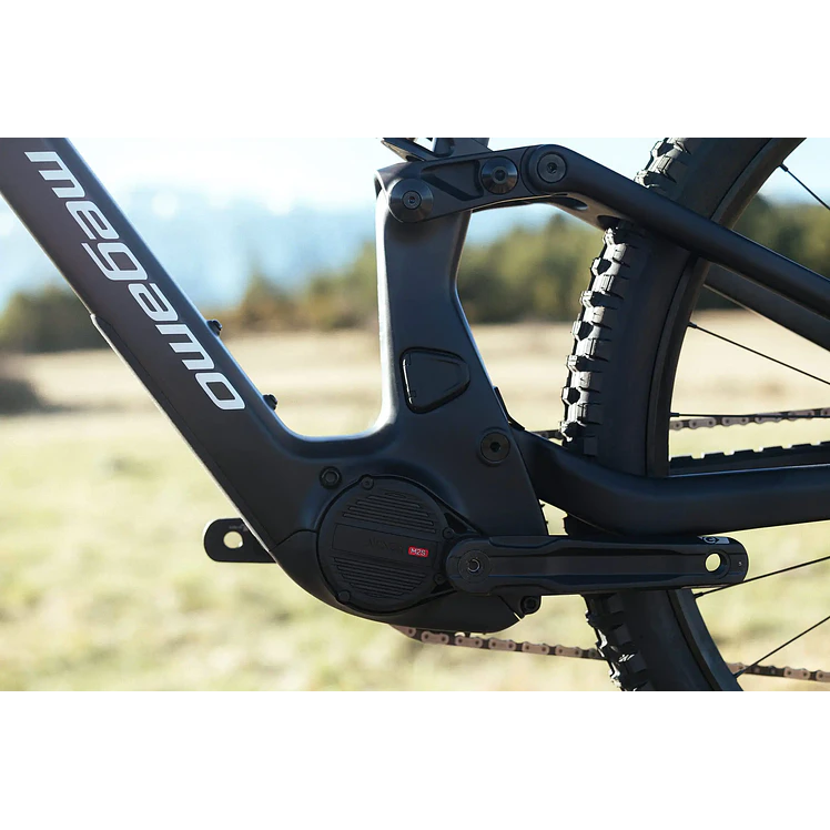 BICICLETA MEGAMO REASON CRB 01 - GARNET UD 5