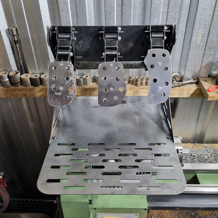 Pedais com plataforma de inversão Semi pronto  5