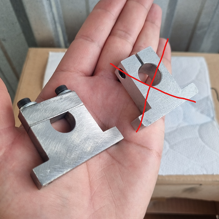 Suporte pra prender motor de Hover 4