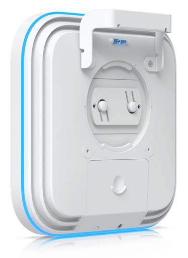 Punto de Acceso Ubiquiti E7-Campus WiFi 7, Tri-Banda, 10 Flujos con Puerto 10G PoE++, IPX6, IP67 3