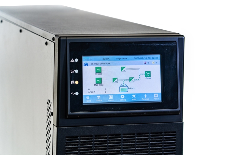 UPS ESOL TRI PT 10KVA Pantalla Touch Full Color 2