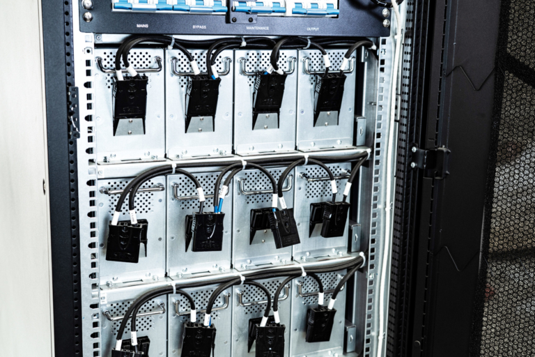 Frame UPS Modular Hasta 60kW 4