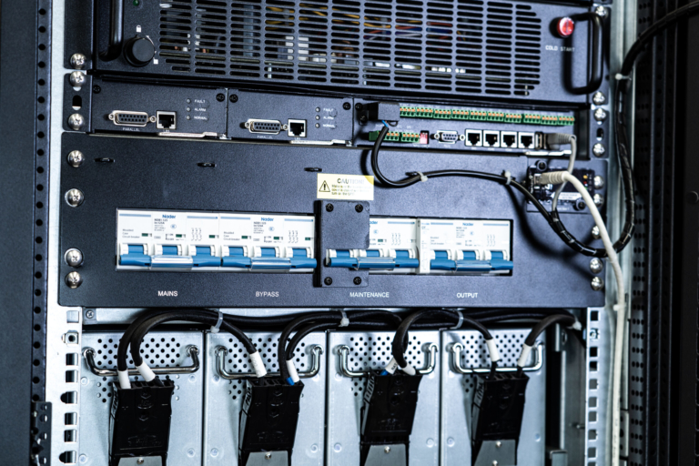 Frame UPS Modular Hasta 60kW 5