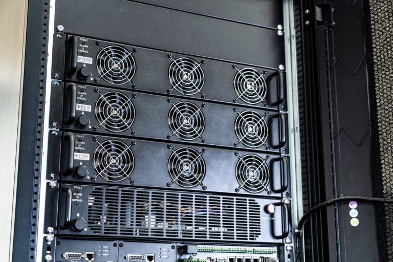 Frame UPS Modular Hasta 60kW 6