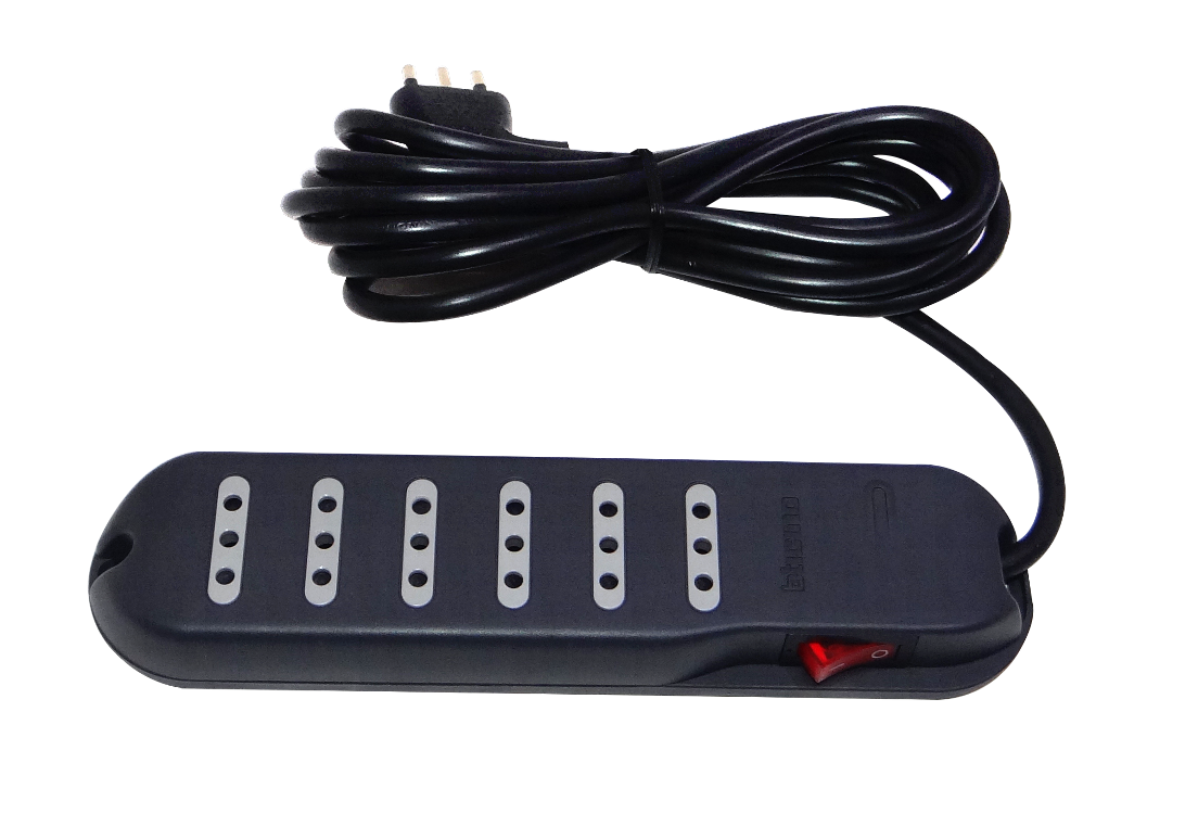 Zapatilla Bticino 3mt 6-enchufes Alargador Negro 10A Switch-piloto 4