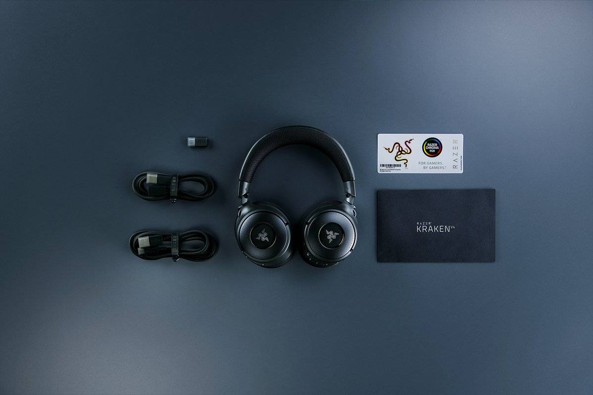 Auriculares Gaming Inalámbricos Razer Kraken V4, Wireless 2.4GHz, Bluetooth 5.3, USB-C, Negro 7