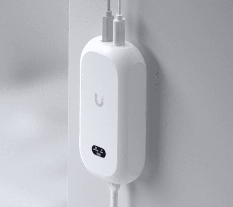 Cámara UBIQUITI UVC-AI-THETA-PRO con doble lente profesional para vigilancia 7