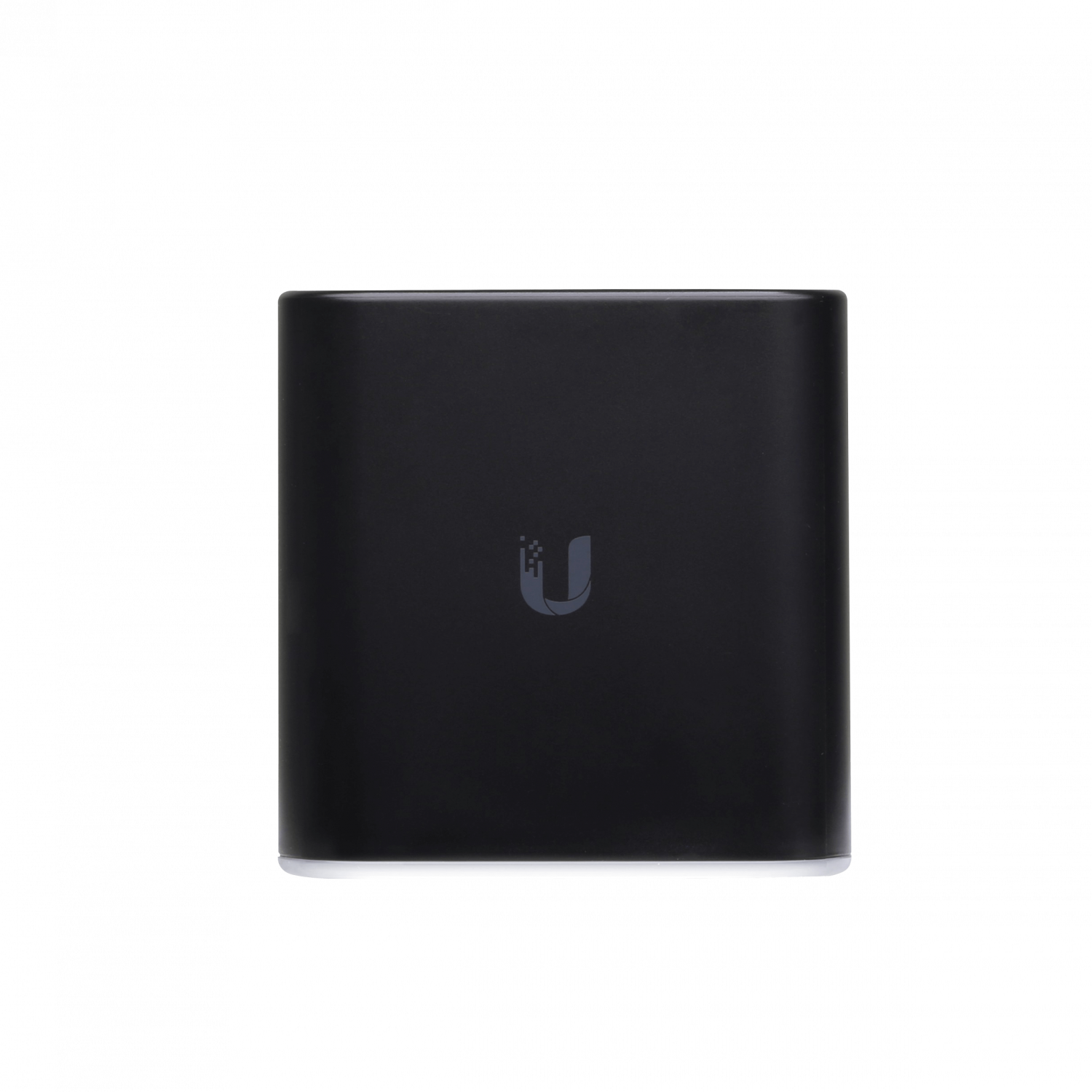 UBIQUITI inc24V 4dBi 5GHz-AC867 2,4GHz-N300 1-WAN 3-1000 Router airCub 2