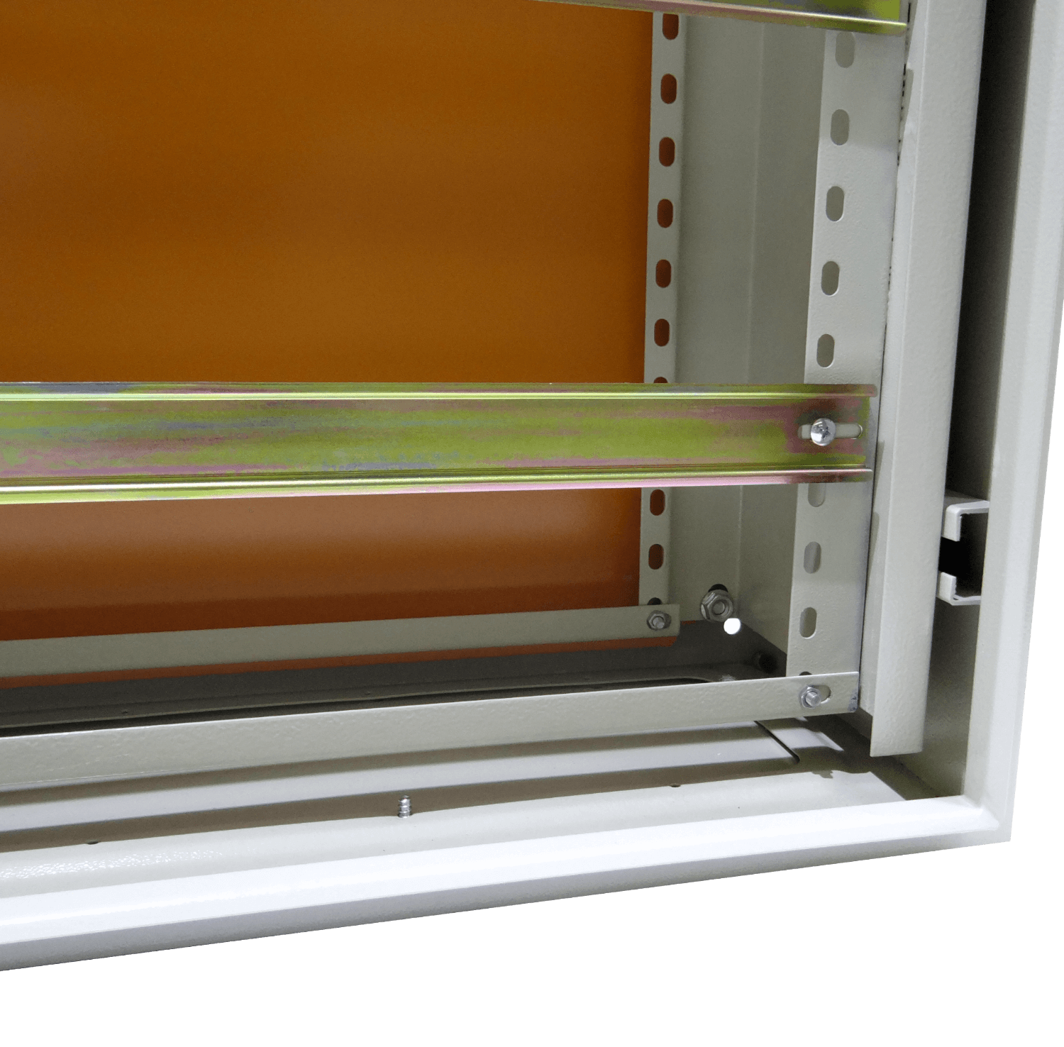 Chasis interno Tibox ST-825 743x529mm con 4 riel din 53cm para tablero ST6-825 4