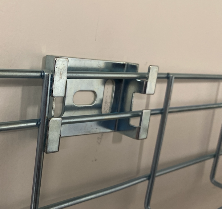 Soporte mural LinkChip ESCAM-F 77x45x20mm para escalerilla 4