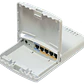 Router MikroTik PowerBox RB750P-PBr2 - 5 Puertos Ethernet, 4 PoE Out, CPU 650MHz, 64MB RAM  - Miniatura 1