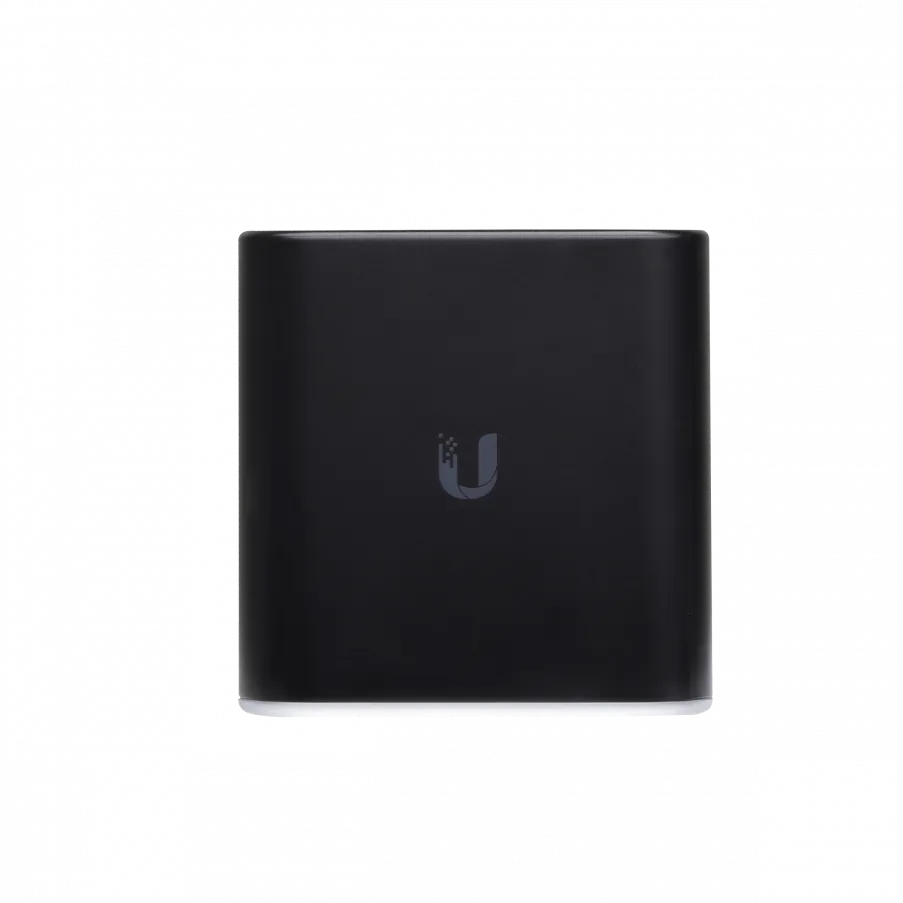 UBIQUITI 4dBi 2,4GHz-N300 1-WAN 3-100 Router req-PoE24V/5VUSB airCube 1