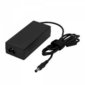 Fuente Switching 19VDC 3.41A 65W, Plug 5.5x2.5mm, Para Equipos Electrónicos