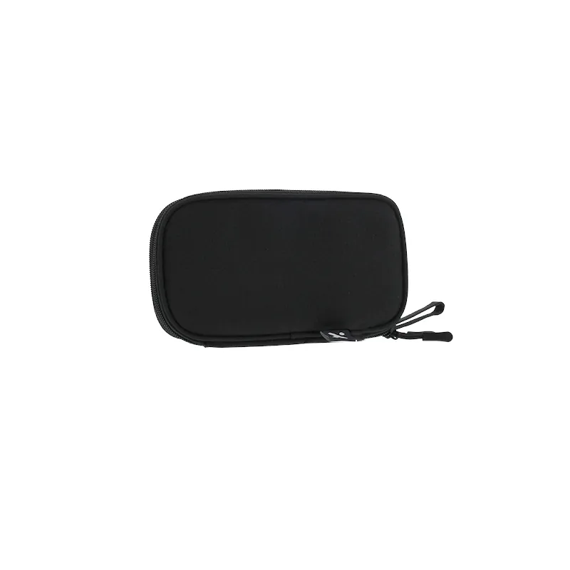 Estuche Organizador de Viaje para Accesorios Tecnológicos Xtech, Doble Compartimento, Negro 1
