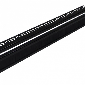 Tapa Posterior para Rack Linkmade RAP-1CS, Apertura Tipo Cepillo, 1U