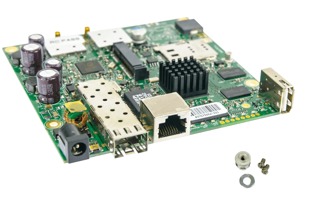 Router Inalámbrico MikroTik RB922UAGS-5HPacD - 5 GHz, 802.11ac, Gigabit Ethernet, SFP 1