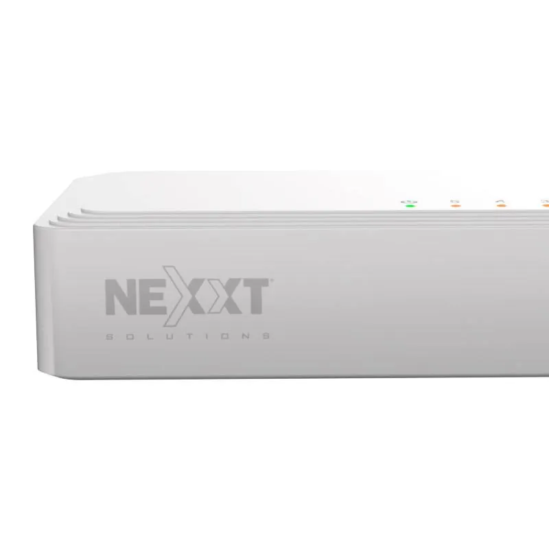 Swtich de escritorio Nexxt Essent Naxos501-G 5-port 1Gbps 110/220v 2