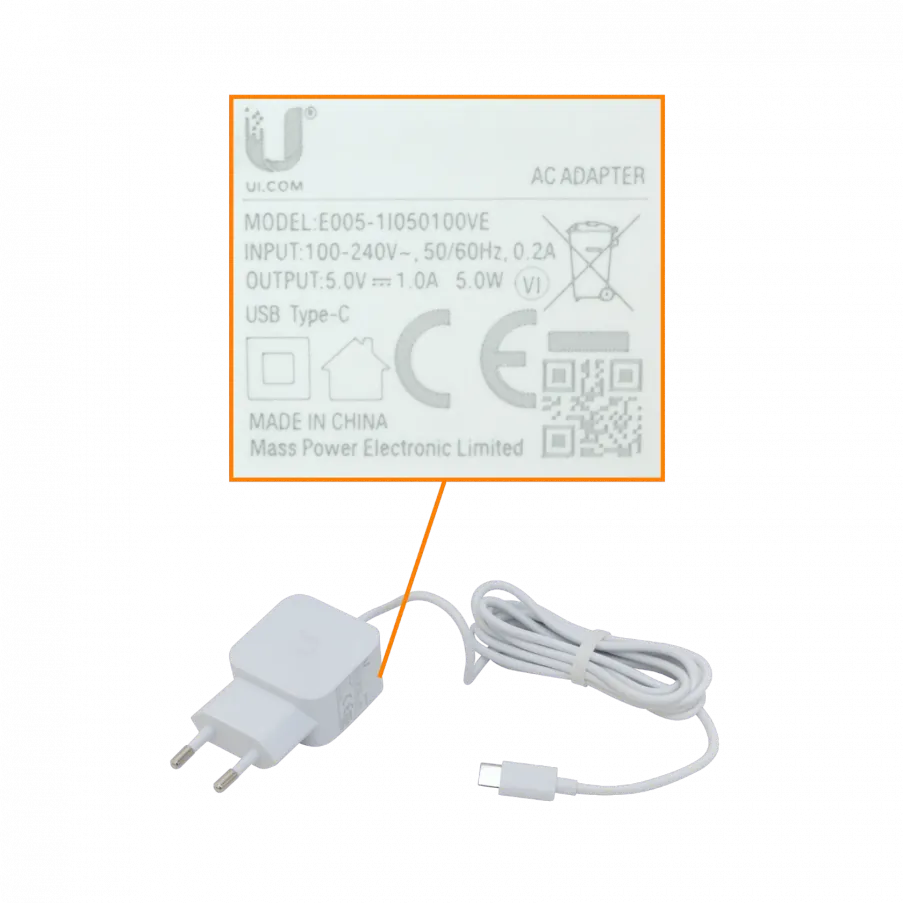 Switch Ubiquiti 5-port  1xGE PoE+ in y 4xGE s/Inyector PoE 8