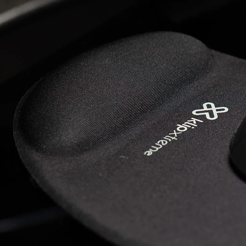 Mouse Pad ergonomico de Gel Negro KMP-100B KlipX 4