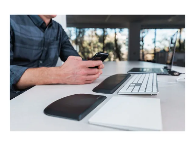 Apoya muñecas para teclados ergonomico Kensington 3