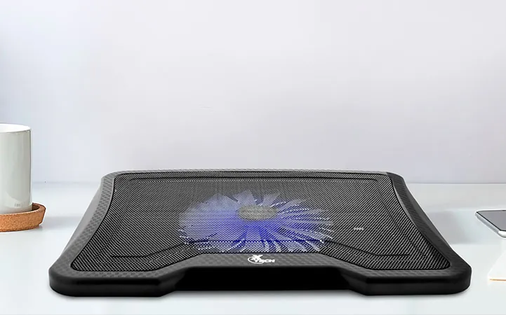 Base con ventilador para notebook 14'' con 1 puerto USB Xtech 3