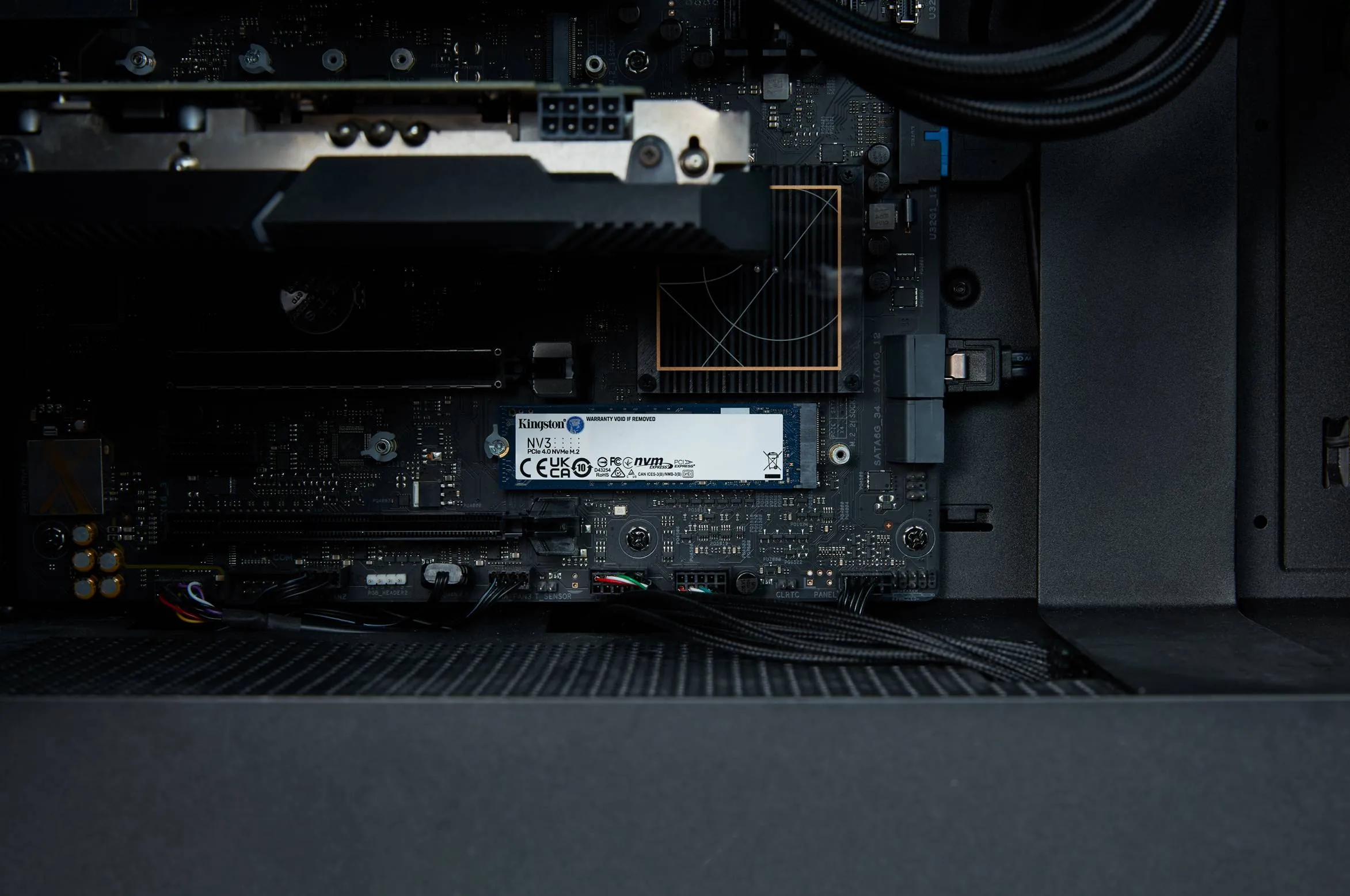 Unidad SSD Kingston NV3, 500GB, M.2 2280, NVMe PCIe 4.0 x4, Lectura 6000MB/s Escritura 5000MB/s 7