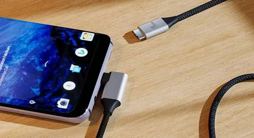 Cable USB-C 2.0 Macho a Macho con Conector en Forma de L Xtech XTC-531 - 3 Metros 5