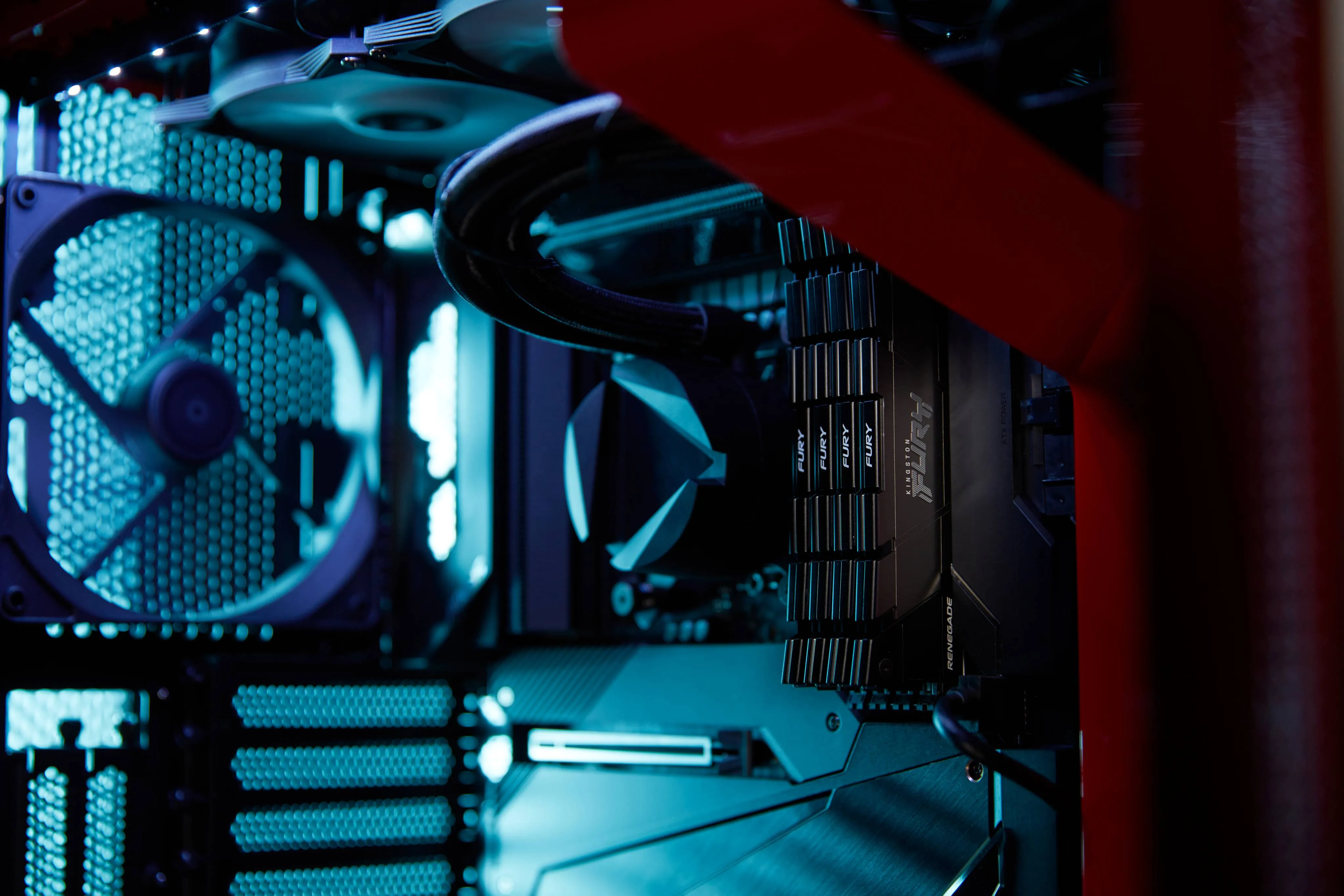 Memoria RAM DDR4 32GB 3200MT/s Kingston Fury Renegade, CL16, UDIMM, 1.35V 7