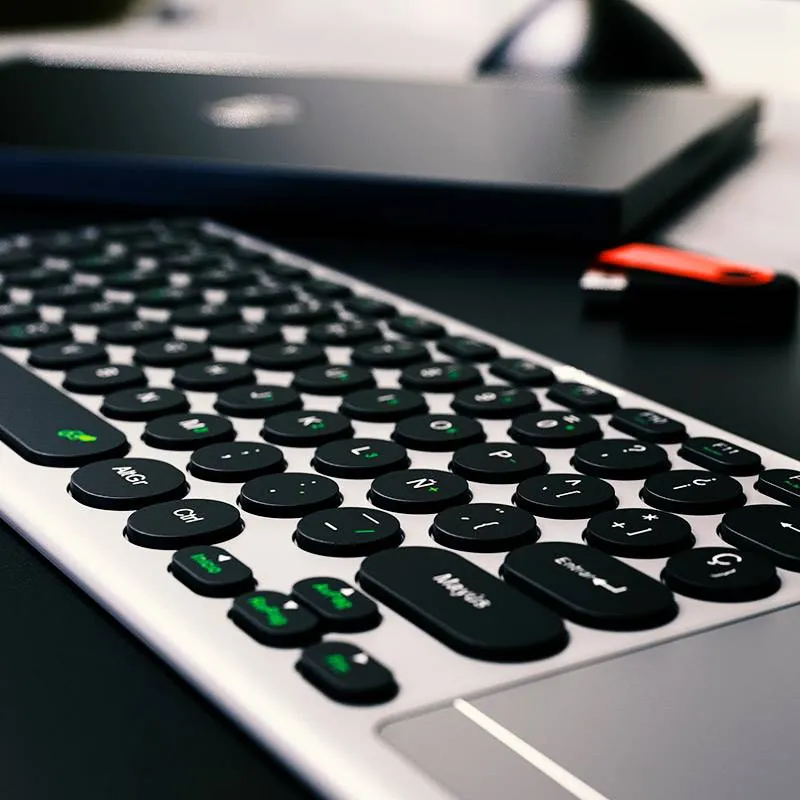 Teclado Inalámbrico con Panel Táctil, Klip Xtreme KeyGlider KCK-550S, Diseño ultradelgado 5