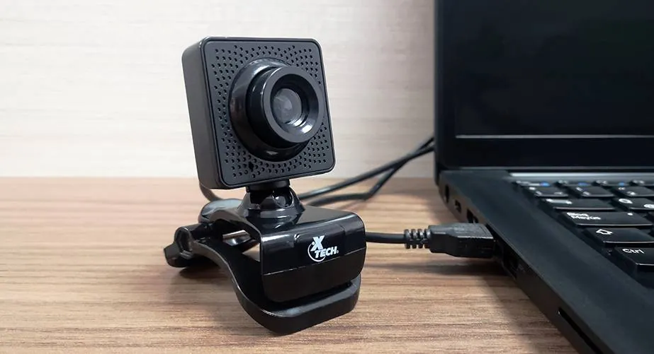 Webcam XTech XTW-480, Conexión USB, 640 x 480, Micrófono Integrado 6