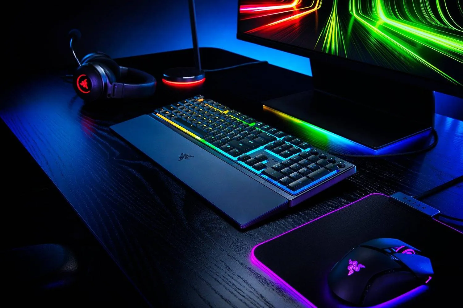 Teclado Gamer Razer Ornata V3 X, Membrana, Low Profile, Chroma RGB, Español 3