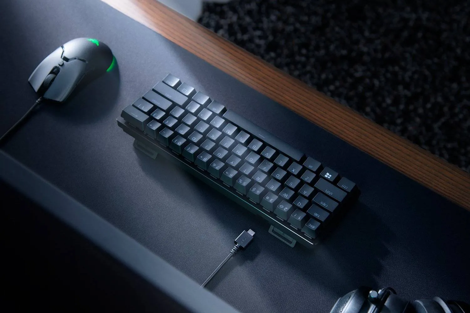 Teclado Gamer Razer Huntsman Mini Black, 60%, Switches Razer Purple, Chroma RGB, Español 5