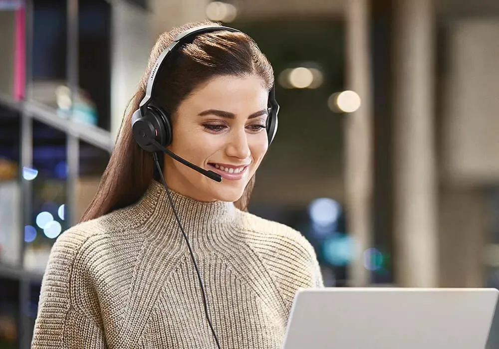 Auriculares Jabra Evolve2 30 SE USB-C MS Stereo - Cancelación de Ruido y Busylight 4