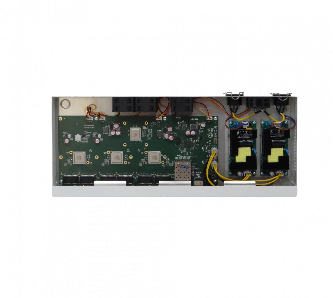 Switch MikroTik CRS312-4C+8XG-RM, 8 Puertos 10G RJ45, 4 Combinados SFP+/RJ45, 1U Rack 4