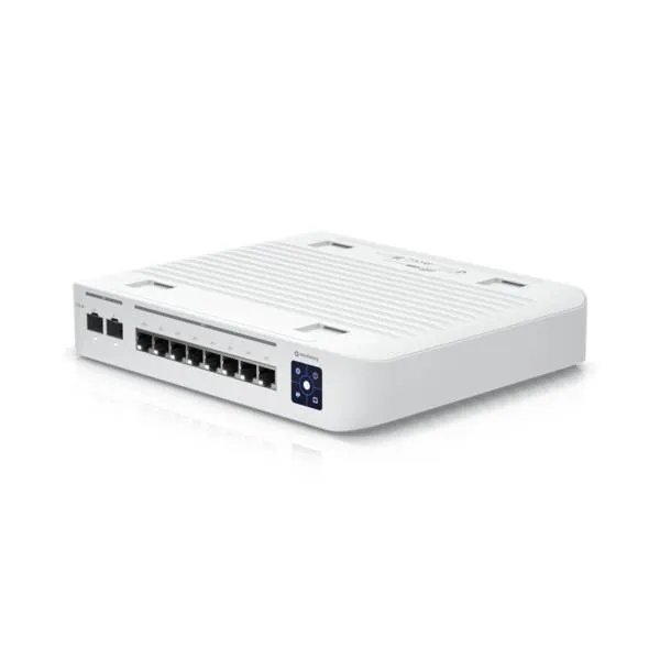 Switch Ubiquiti Enterprise, 8 Puertos PoE+ RJ45 de 2,5 GbE, Disponibilidad PoE 120W 7