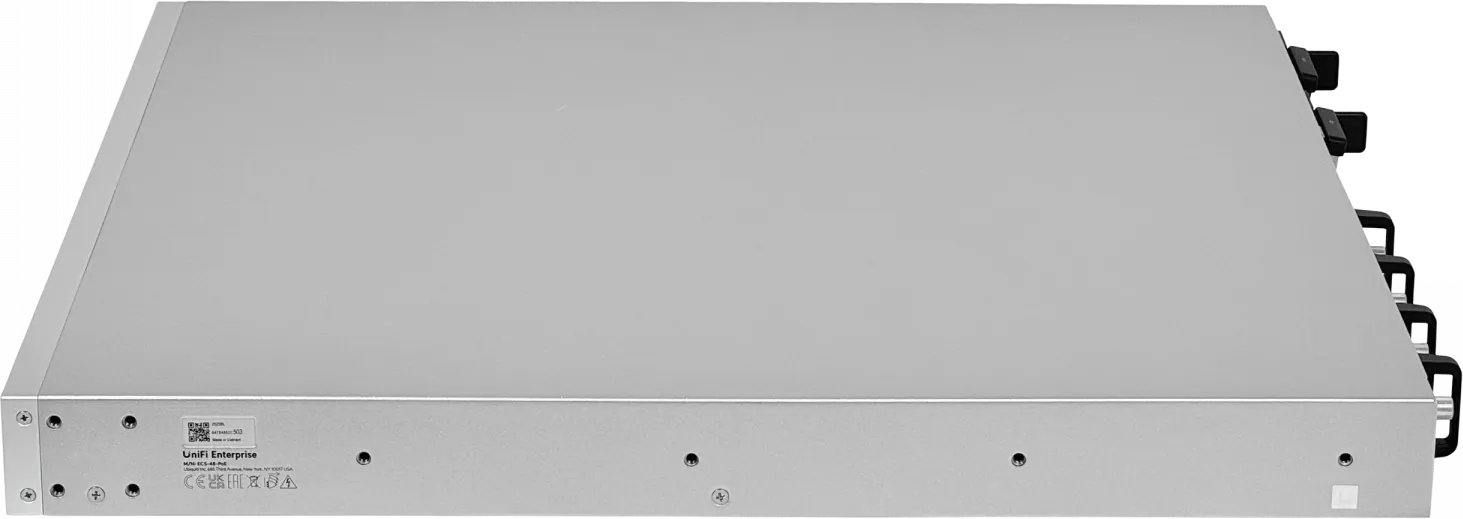 Switch Ubiquiti ECS 48 POE 48 Puertos PoE+++ con Uplink 25G Gestion L3 para Redes Empresariales 8