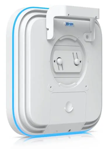 Punto de Acceso Ubiquiti E7-Campus WiFi 7, Tri-Banda, 10 Flujos con Puerto 10G PoE++, IPX6, IP67 3