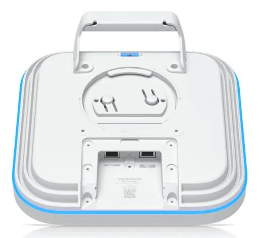 Punto de Acceso Ubiquiti E7-Campus WiFi 7, Tri-Banda, 10 Flujos con Puerto 10G PoE++, IPX6, IP67 6