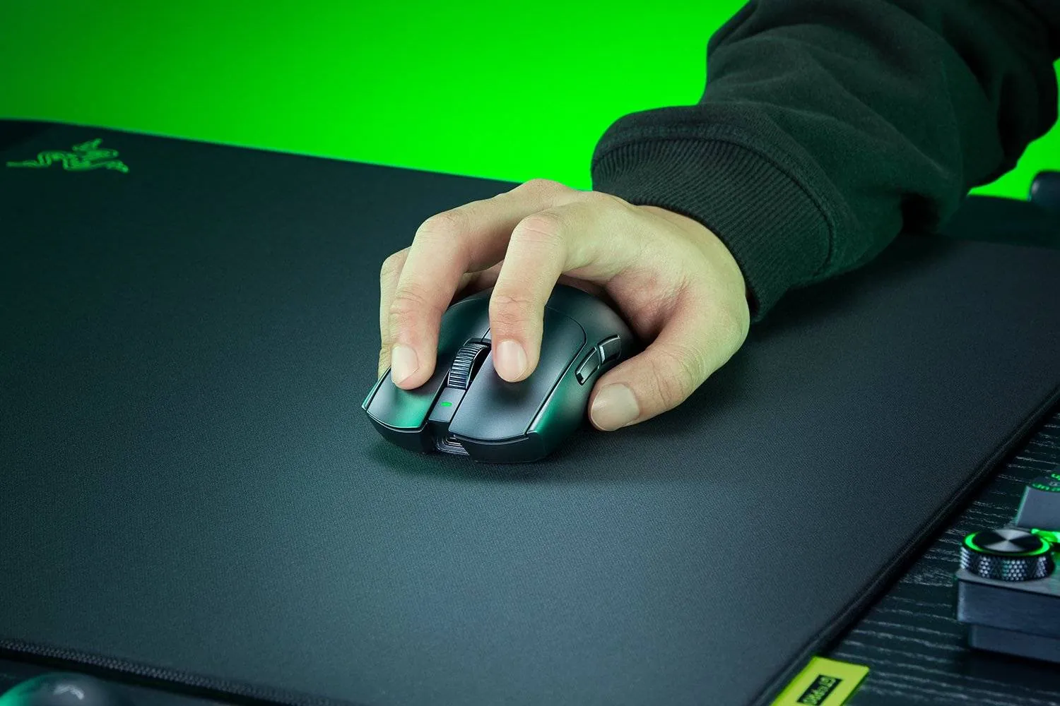 Mouse Gamer Inalámbrico Razer Viper V4 Pro, Sensor Focus Pro 50K, 6 Botones Programables, Negro 5